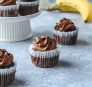 Choco,Banana,Cupcakes,With,Bottle,Of,Milk,And,Banana,On