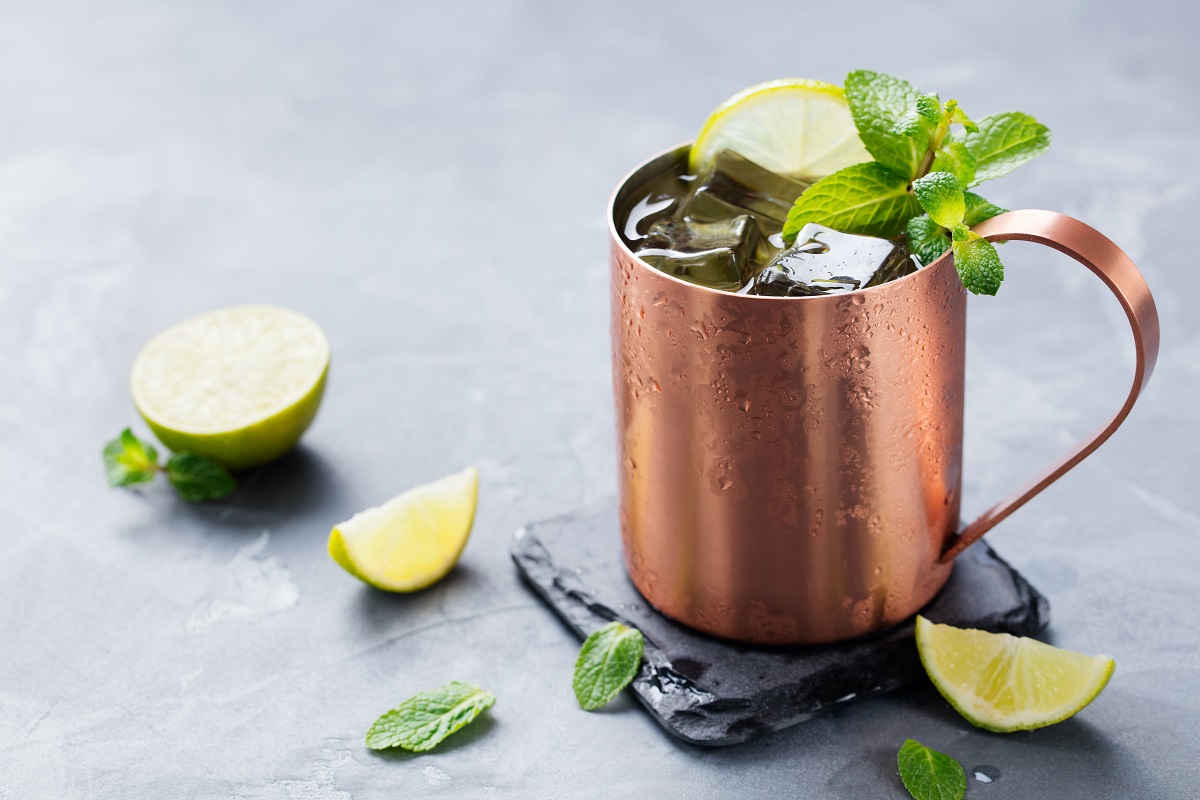 Cold,Moscow,Mules,Cocktail,With,Ginger,Beer,,Vodka,,Lime.,Grey