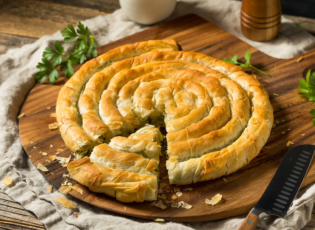 Homemade,Spinach,And,Feta,Spanakopita,Swirl,Ready,To,Eat