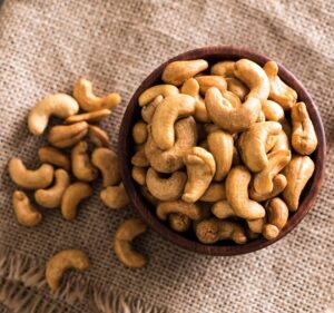 Roasted,Cashew,Nuts,In,Bowl