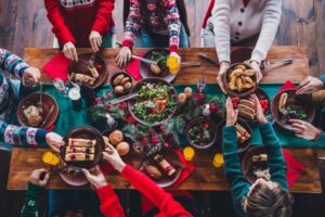 High,Angle,View,Cropped,Photo,Of,Group,Family,Members,Eat