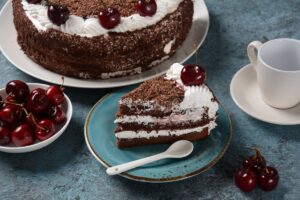 Black Forest αντί για Manhattan; 7 γλυκά για να αντικαταστήσετε το αγαπημένο σας cocktail