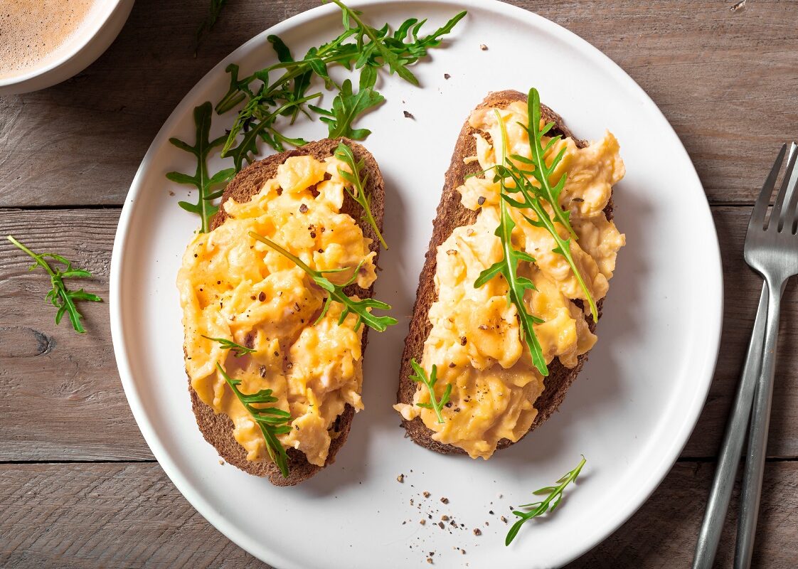 Scrambled,Eggs,Sandwiches,And,Coffee,For,Healthy,Keto,Breakfast.,Whole