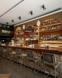 Species Unilimited – To νέο cocktail menu του Clumsies και η ευφάνταστη ιστορία του