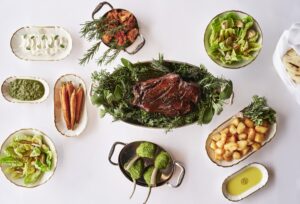 GB Roof Garden Restaurant: Στο «Sunday Roast» η παράδοση συναντά τη σύγχρονη γαστρονομία