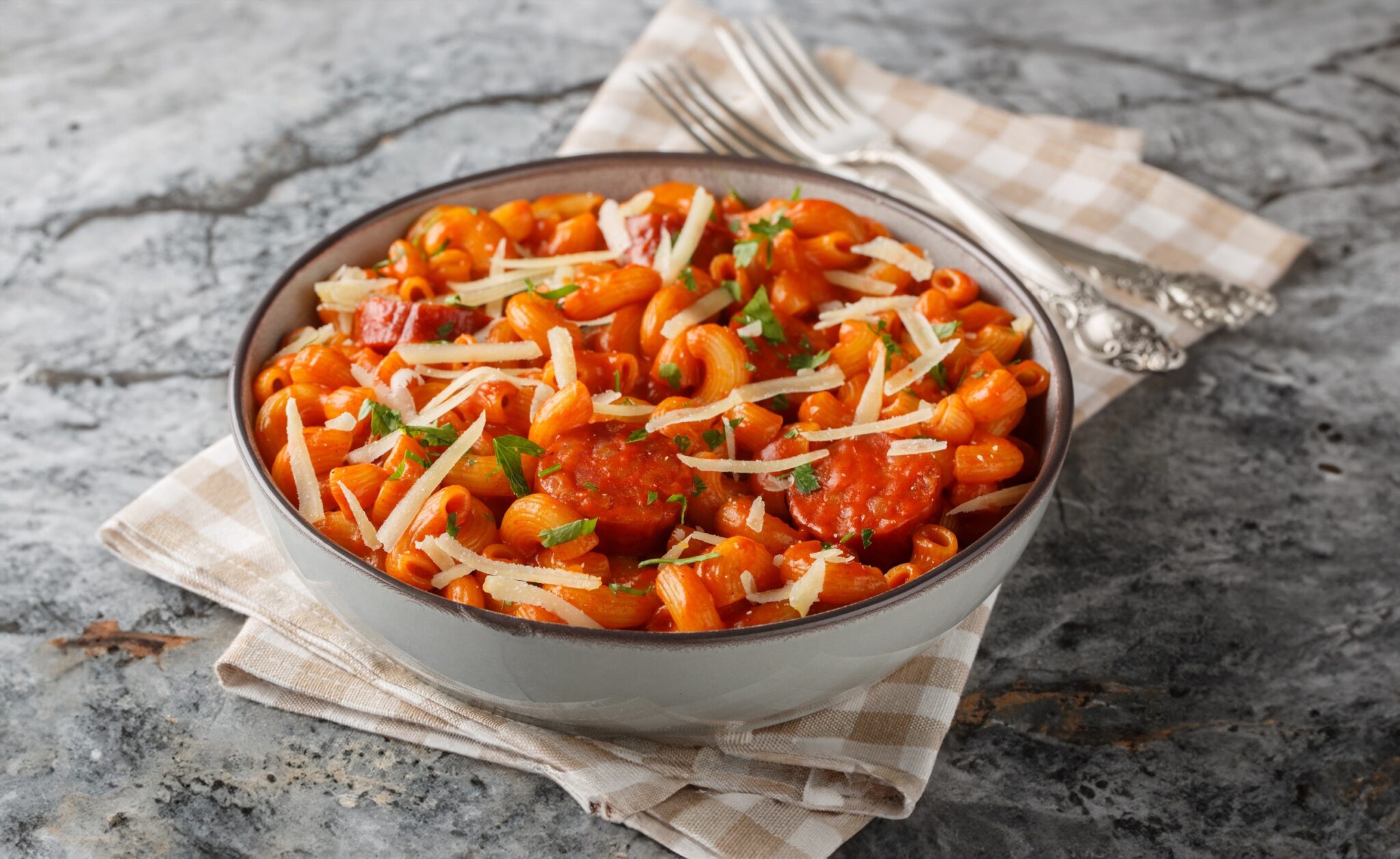 Korean,Style,Creamy,Ρheese,Gochujang,Pasta,Macaroni,With,Sausage,Close-up