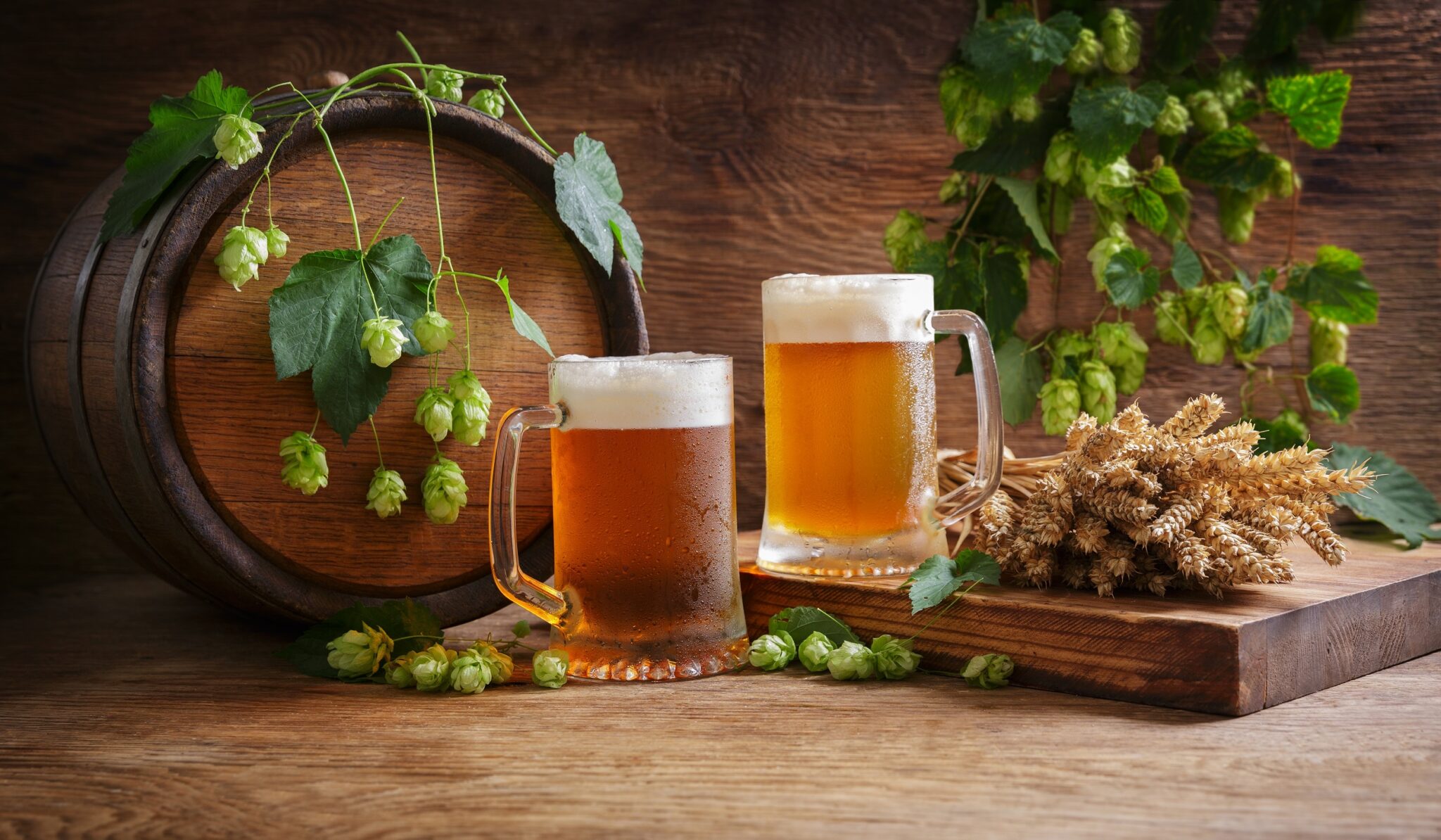 Mugs,Of,Beer,,Wheat,Ears,,Green,Hops,And,Beer,Barrel