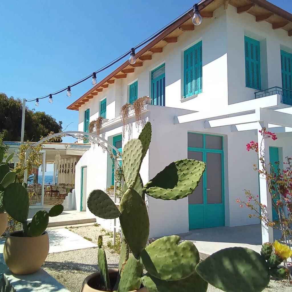 CANTINA: Επτά ψαροταβέρνες από την Πάτρα έως τον Ισθμό που αξίζουν τη στάση - ΠΟΙΕΣ ΕΠΕΛΕΞΕ - ΦΩΤΟ