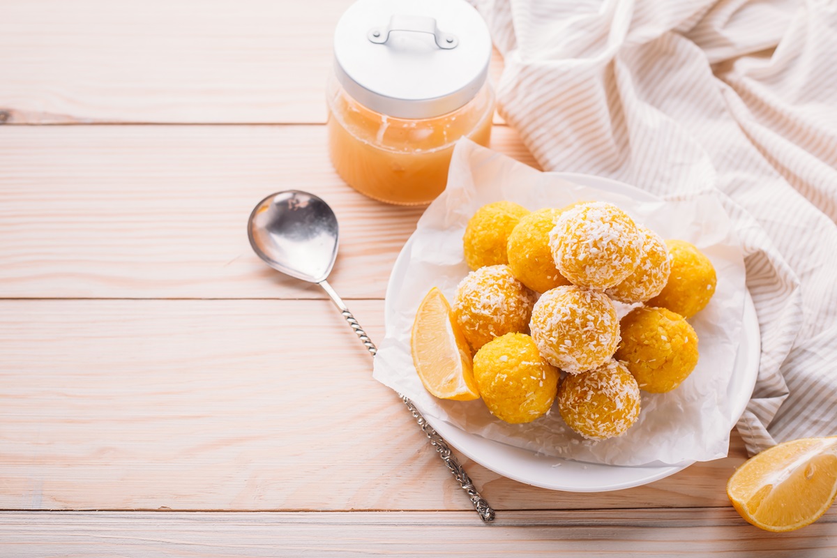 Homemade,Raw,Vegan,Coconut,And,Lemon,Truffles.,Vegetarian,Food,Concept.