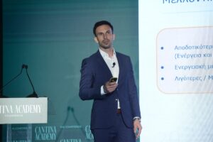 Ηλίας Τσαφαράς: «Υπολείπονται σε παραγωγικότητα στην πλειονότητά τους τα θερμοκήπια στην Ελλάδα»