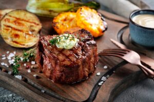 Rib eye, ταλιάτα, μπριζόλα, φιλέτο – 16 συνταγές με τα αγαπημένα μας κομμάτια και κοπές από μοσχάρι