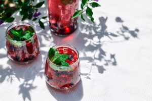10 αναψυκτικά με φυσαλίδες που ξεχωρίσαμε – Γιατί το καλοκαίρι είναι ακόμα εδώ