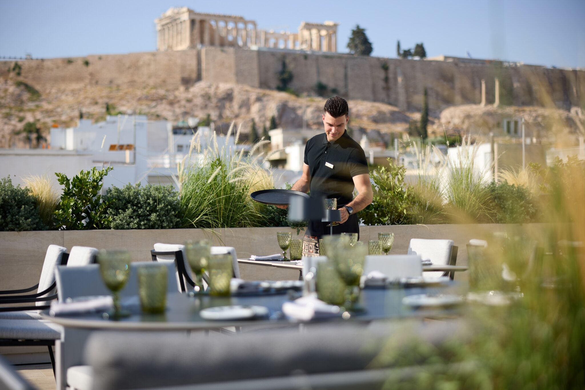 divani-acropolis-secret-anoigma