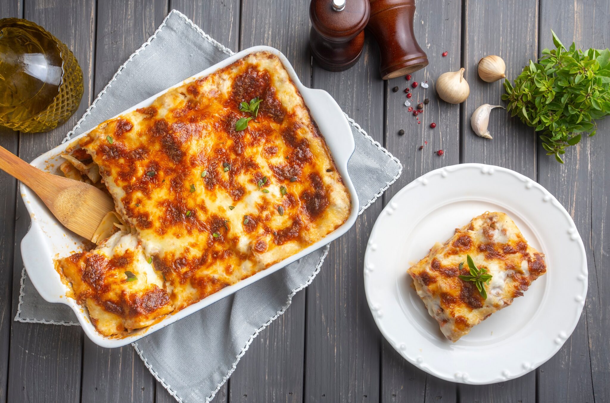 Portion,Of,Ground,Beef,Lasagna,Topped,With,Melted,Cheese,And