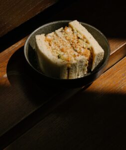 Kuruma Ebi Sando, το σάντουιτς του Άρη Βεζενέ