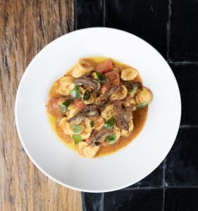 Orecchiette με αντζούγιες και πεκορίνο από τον Giovanni Scaraggi