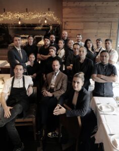 vezene-omada-anoigma