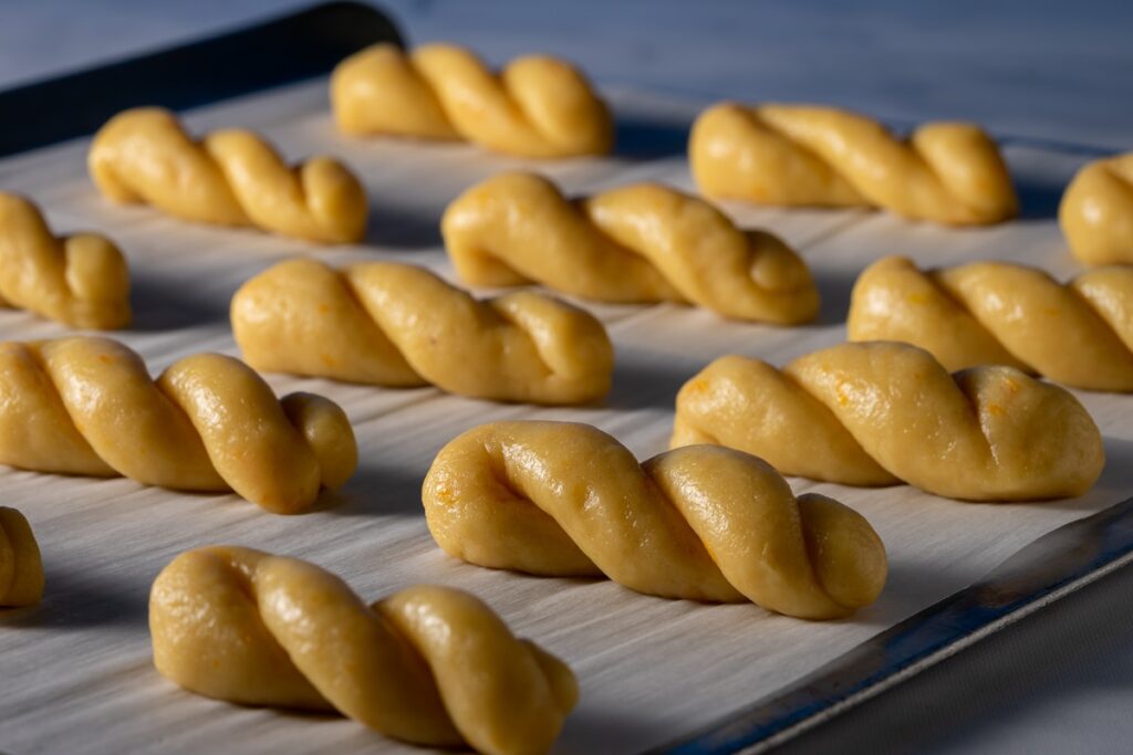 πασχαλινά κουλουράκια