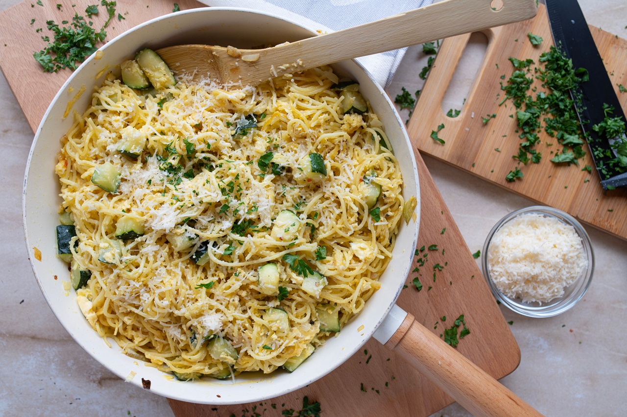Fried,Noodles,With,Zucchini,,Eggs,And,Parmesan,Cheese,Fresh,And
