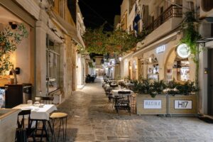 Hasika στο Ρέθυμνο: Για κρητικούς μεζέδες με σύγχρονη ματιά