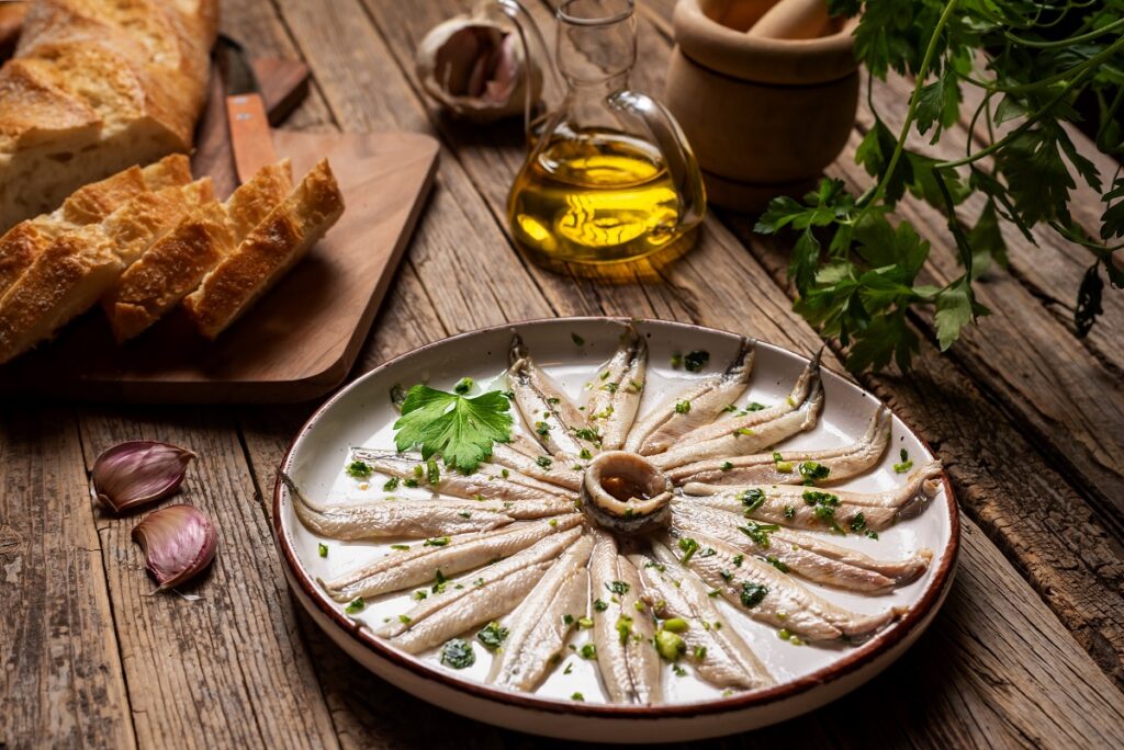 αντζούγια