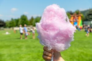 Γιατί τα παιδιά αγαπούν τόσο πολύ τα γλυκά; Τι λένε οι επιστήμονες