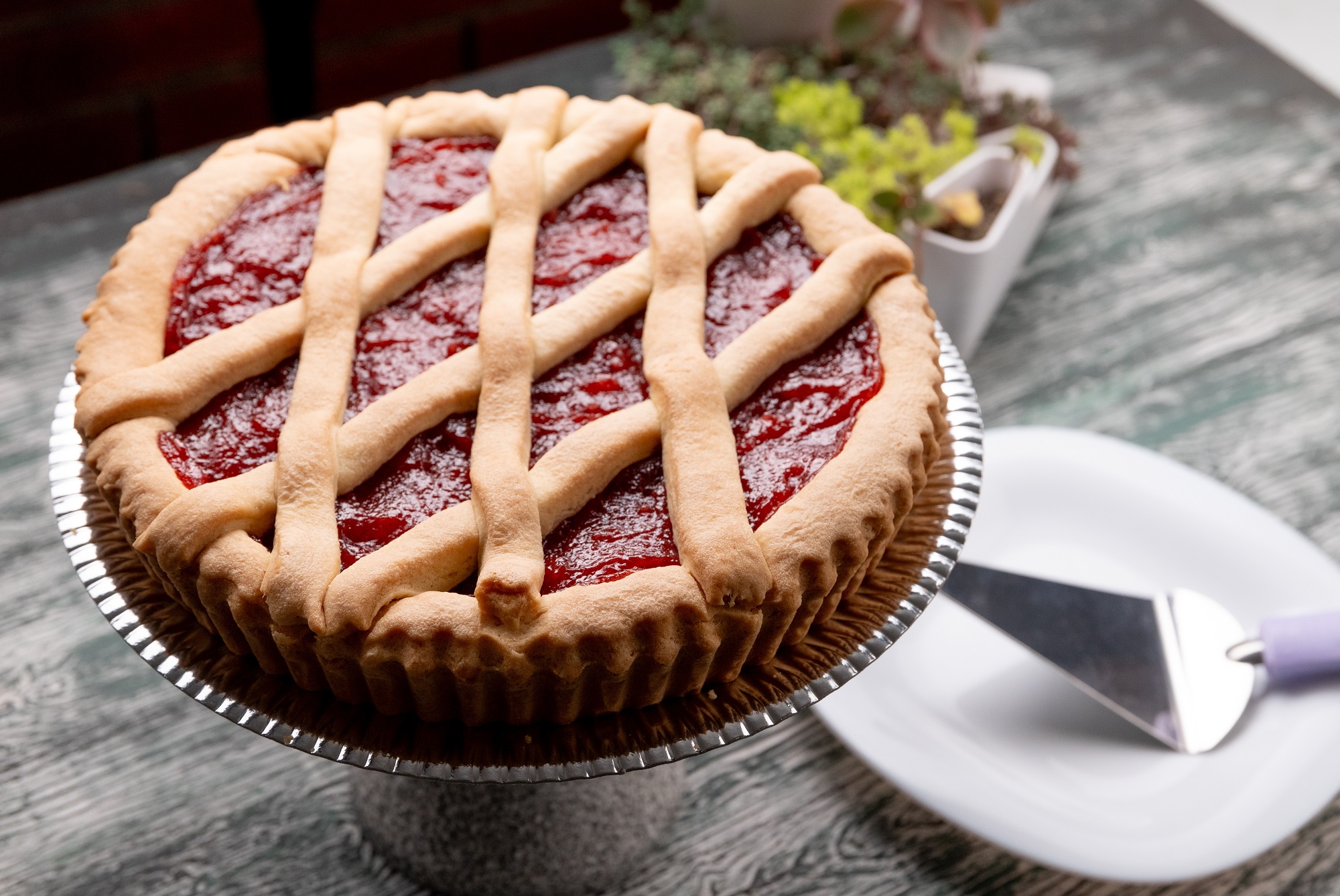 Frola,Pasta,Stuffed,With,Homemade,Baked,Quince,Paste,,Traditional,Argentine